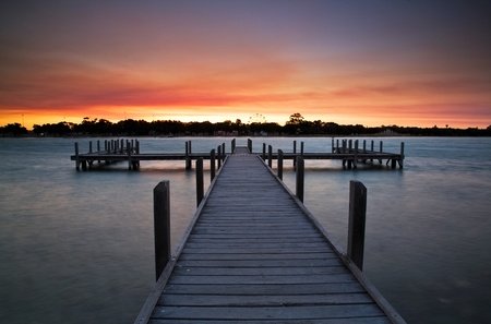 Migration agent in Kwinana, Henderson, Madina and Rockingham in Western Australia